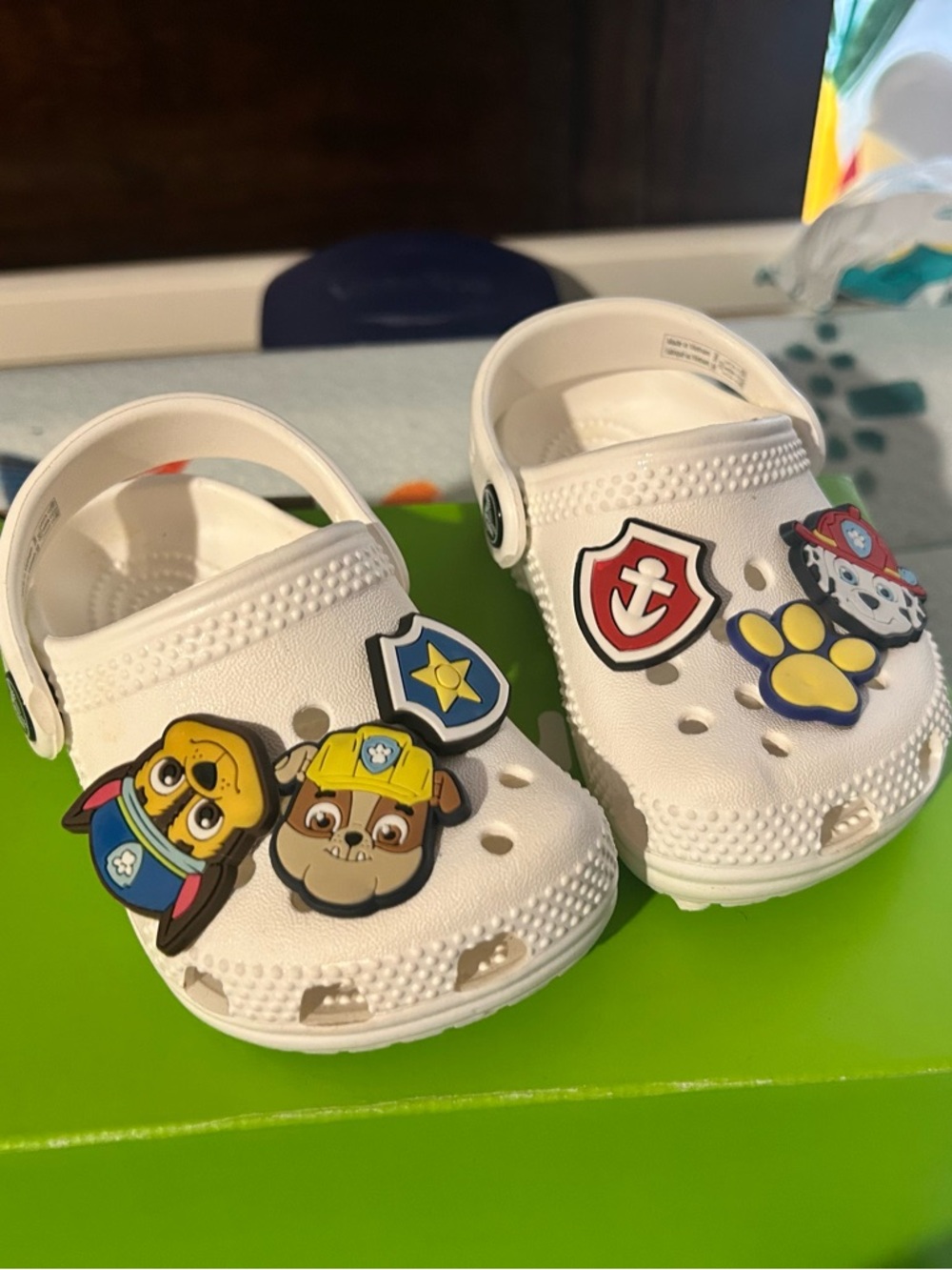 CROCS White Kids Clogs with Paw Patrol Character Charms